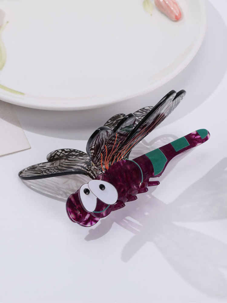 Three-dimensional Dragonfly Simulation Hairpin