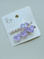 A Pair of Pearl Heart Bangs Clips