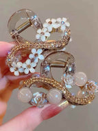 Flower Round Bead Rhinestone Hairpin