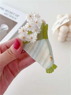 Small Daisy Bouquet Acetic Acid Hairpin