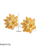 Gold Enameled Daisy Choker Necklaces Earring