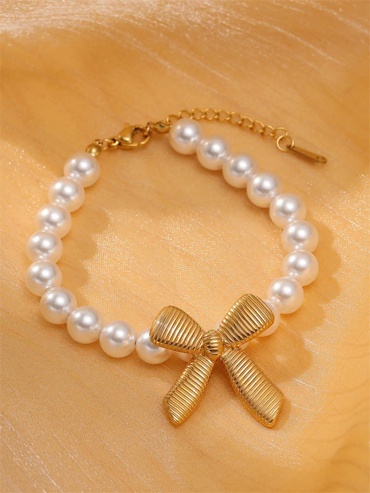 Women Alloy Elegant Pearl Wristband Fashion Jewelry