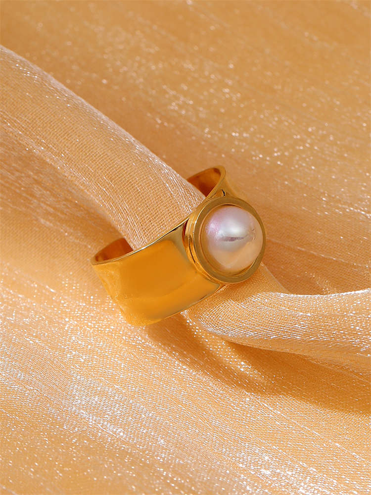 Gold Pearl Adjustable Ring