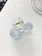 Translucent Bow Pearl Clip