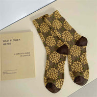 Versatile Retro Embossed Series Women's Socks