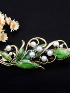 Pearl Ladies Spring Clip Hair Clip