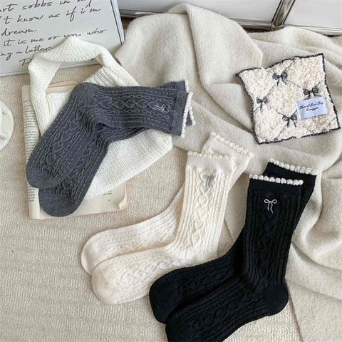 Women's Bow Embroidered Socks