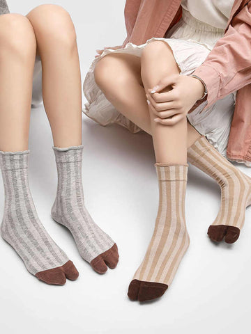 Women's Split Toe Socks Vertical Striped Socks