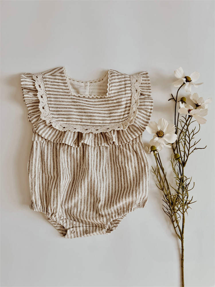 Girls' Loose and Elegant Striped Ruffle Dress