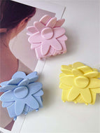 FLOWER HAIR CLAW/CLIP