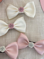 Three-dimensional Bow Bangs Clip