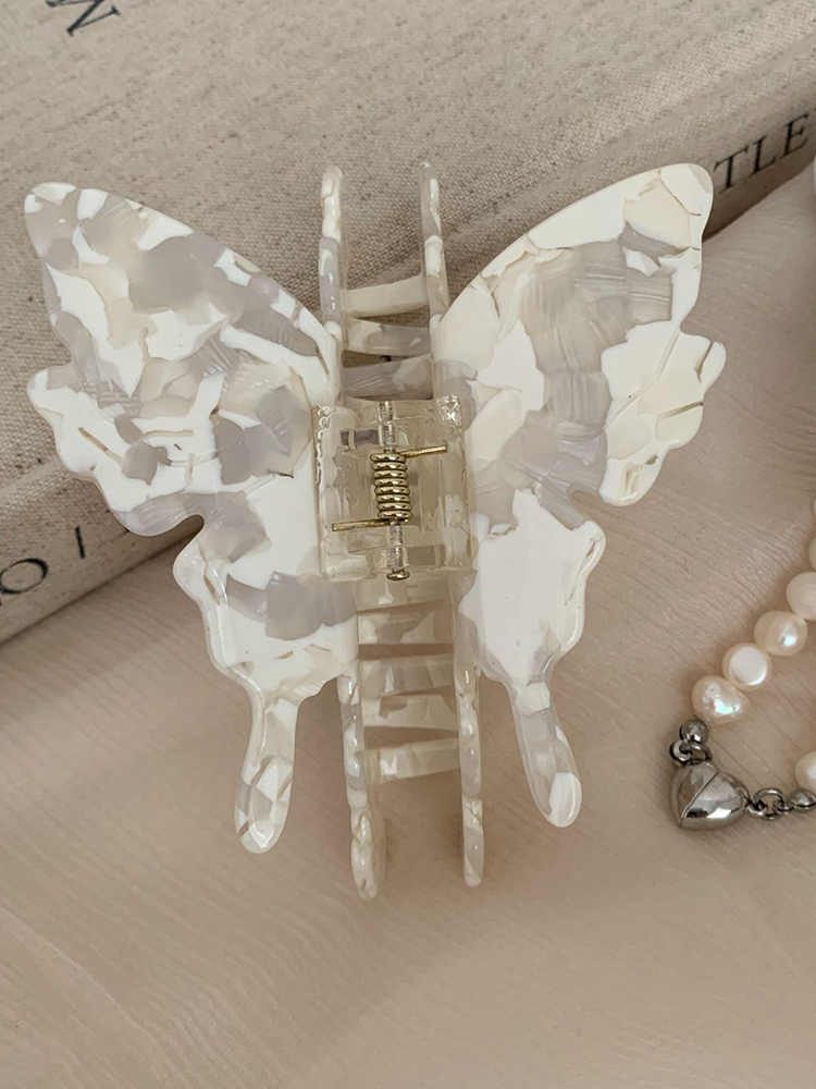 Three-dimensional Butterfly Hair Clip