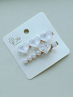 A Pair of Pearl Heart Bangs Clips