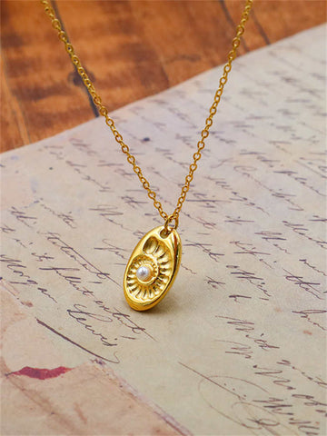 Vintage Gold Oval Pendant Necklace