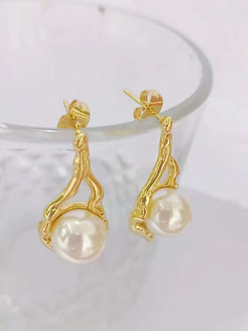 Women's Gold Irregular Pearl Earrings