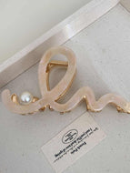 Large Wave Pearl Hair Clip