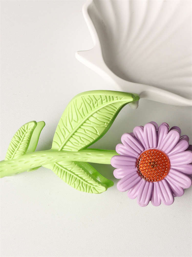 Flower Styling Bobby Pins