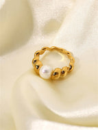 Twisted Pearl Fashion Ring Gift Birthday Idea