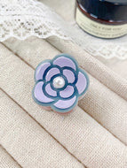 Camellia Small Hair Clip