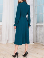 Hepburn Style Dress with Fungus Collar