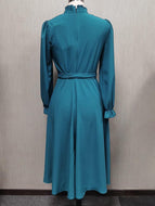 Hepburn Style Dress with Fungus Collar