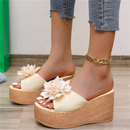 Wedge Heel Flower Platform Heel Large Size Women's Sandals Simple Beach Slippers