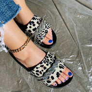 Leopard Print Sandals Flat Bottom Large Size European and American Wear Bright Diamond Slippers