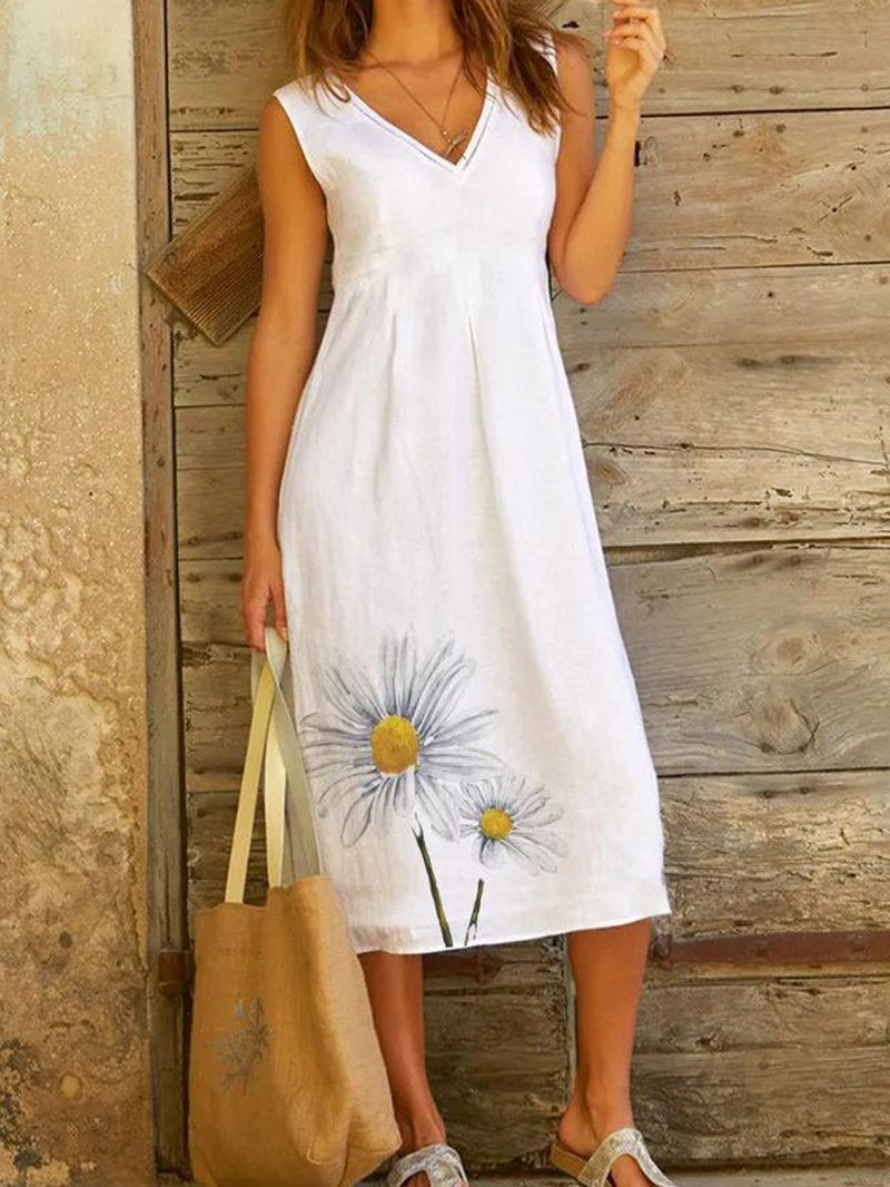 Literary Minimalist Daisy Print Dress