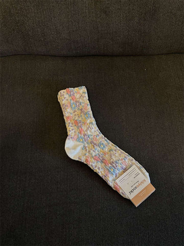 Floral Three-dimensional Socks