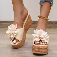 Wedge Heel Flower Platform Heel Large Size Women's Sandals Simple Beach Slippers